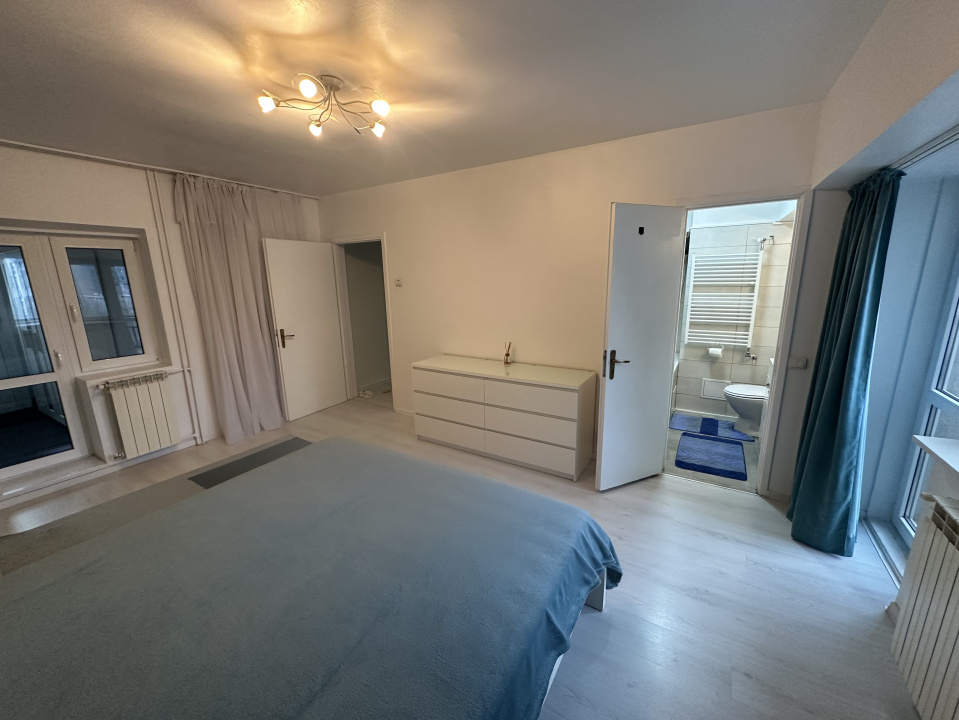 UNIRII-TRAIAN, 4 CAMERE LUX-130 MP, 4 BALCOANE!