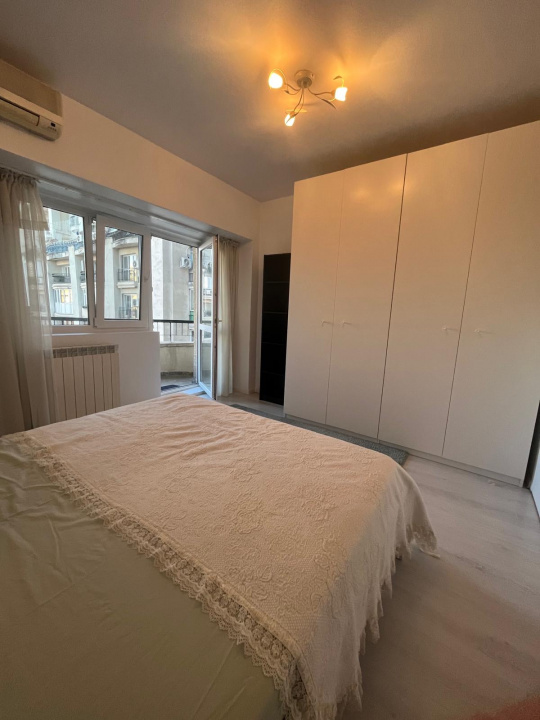 UNIRII-TRAIAN, 4 CAMERE LUX-130 MP, 4 BALCOANE!