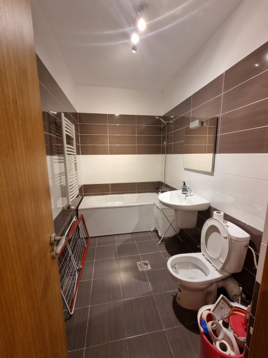 TRAIAN, 2 CAMERE 45 MP!