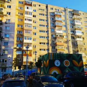 SE VINDE APARTAMENT 3 CAMERE SPATIOS SI RENOVAT IN ZONA PIATA RAHOVA