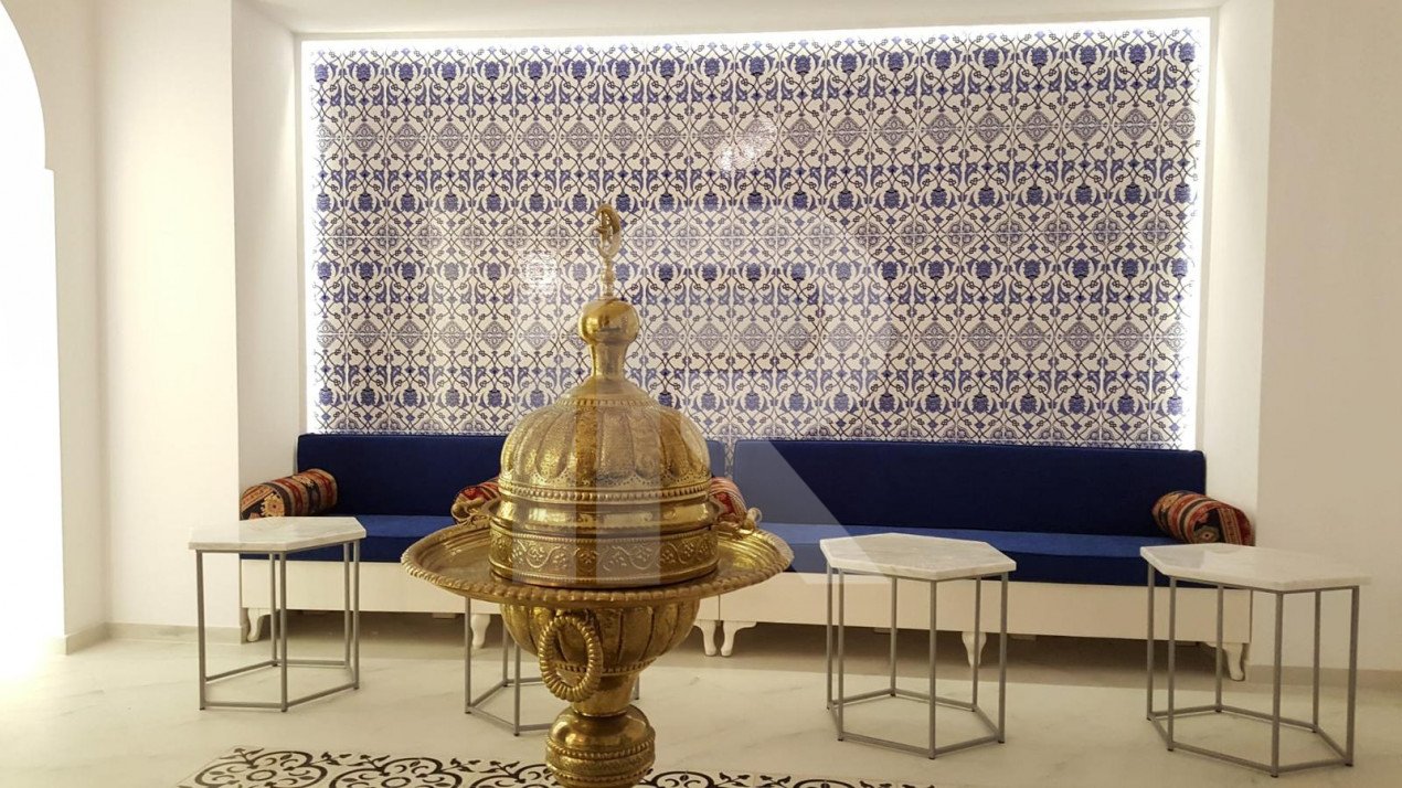 OCAZIE SE VINDE VILA 425MP INTERBELICA RENOVATA LA UNIRII + 25 MP CURTE 