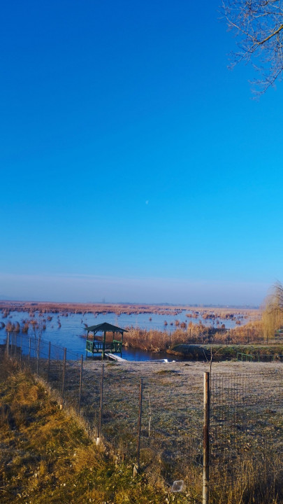 VAND TEREN INTRAVILAN 4000MP DESCHIDERE LA DELTA NEAJLOVULUI  IN ZONA BUDENI