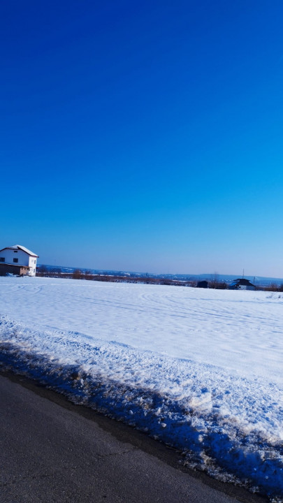 VAND TEREN INTRAVILAN 4000MP DESCHIDERE LA DELTA NEAJLOVULUI  IN ZONA BUDENI