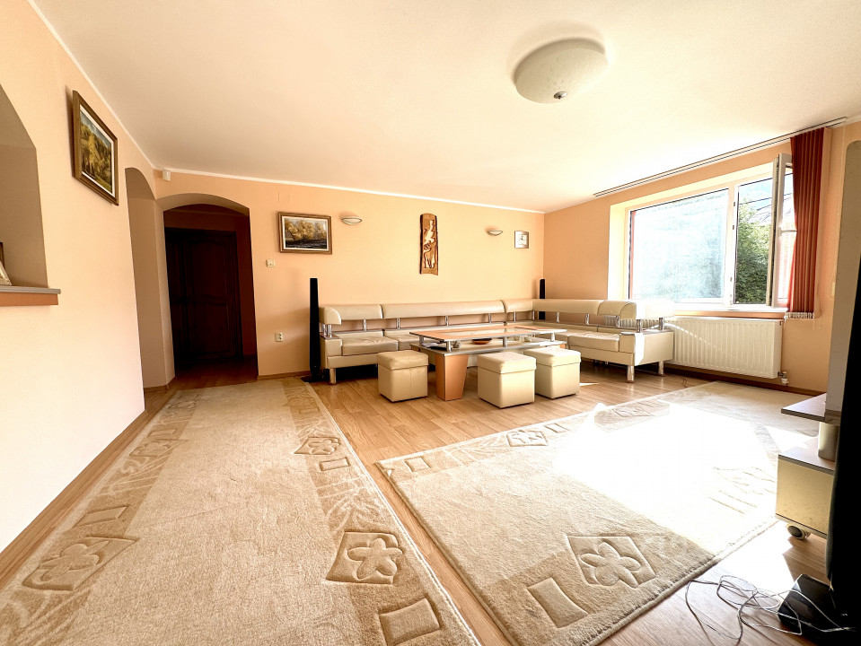 Apartament Spatios La Munte-Busteni