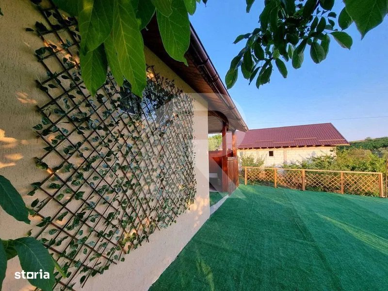 Vand casa de vacanta/locuit in Comana, Giurgiu, zona turistica 53mp , teren 732