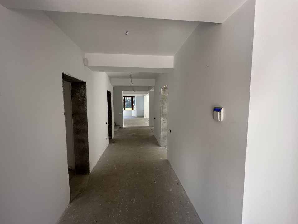 CORBEANCA-PARADISUL VERDE, VILA P+E+M 507 MP, LOT 1095 MP, LA PADURE!