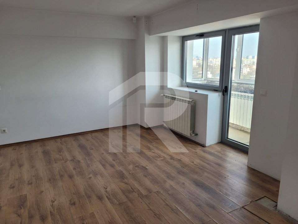 Vand penthouse situtat langa Casa Poporului, bld. Libertatii, PANORMA UNICA