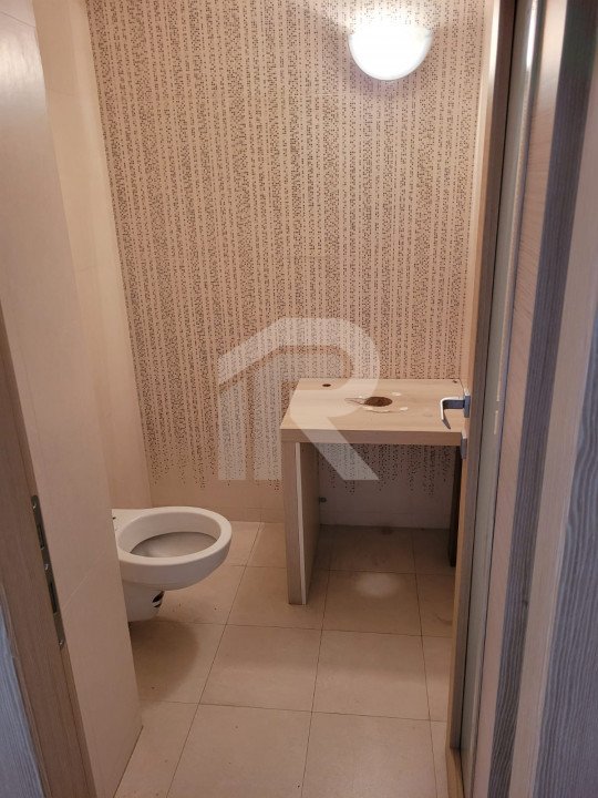 Vand penthouse situtat langa Casa Poporului, bld. Libertatii, PANORMA UNICA