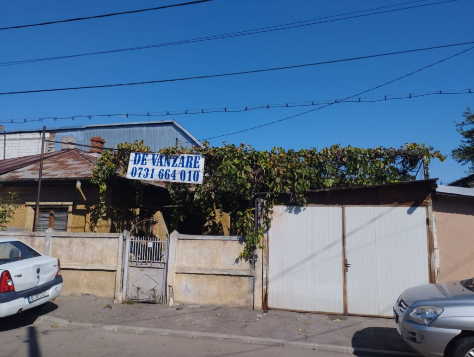 MEGA OCAZIE, SE VINDE CASA CU TEREN IN APROPIERE DE PIATA RAHOVA, PRET MIC