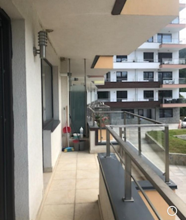 Vand apartament 2 camere decomandat, Sinaia, langa Hotal Mara