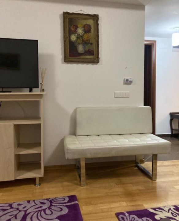Vand apartament 2 camere decomandat, Sinaia, langa Hotal Mara