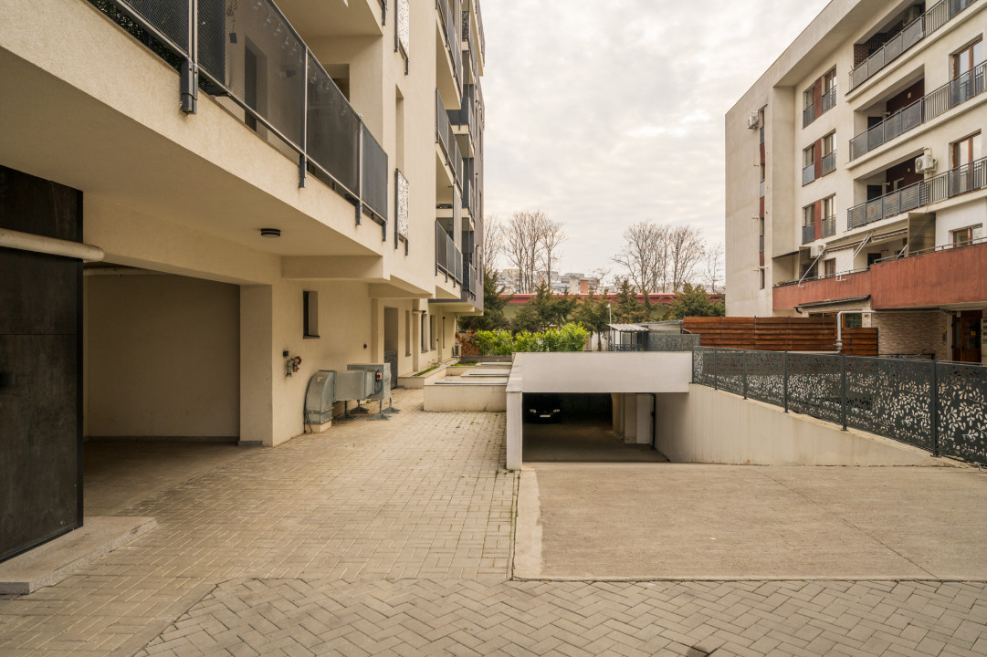 Drumul Taberei, Scoala Finlandeza, Str Leaota, Parter cu gradina, Imobil 2023