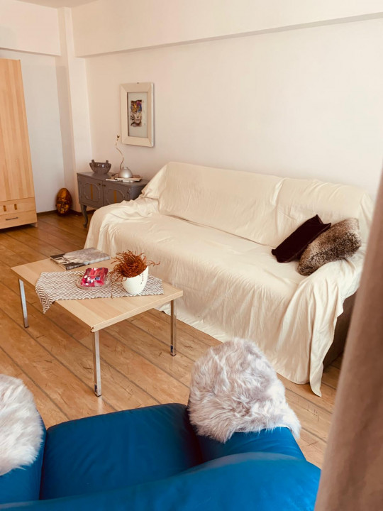 Apartament Mosilor decomandat