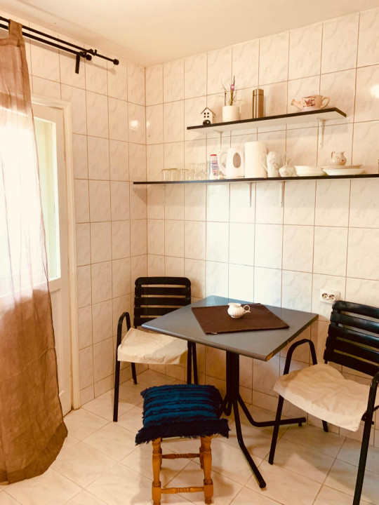 Apartament Mosilor decomandat