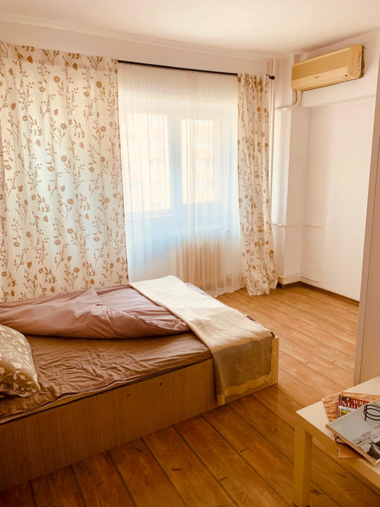 Apartament Mosilor decomandat