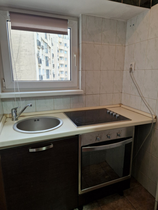 Apartament complet mobilat si utilat - Unirii - Curtea de Apel