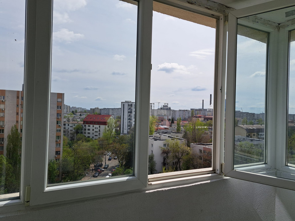 Apartament 2 camere, 50 mp, etaj 9/10, aproape de ParkLake și metrou