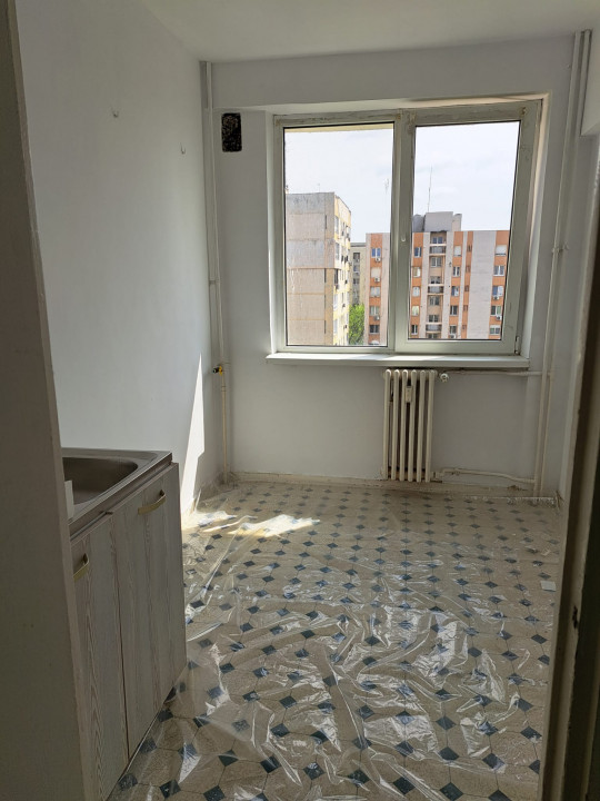 Apartament 2 camere, 50 mp, etaj 9/10, aproape de ParkLake și metrou