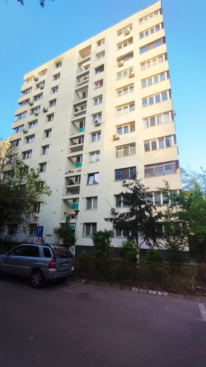 Apartament 2 camere, 50 mp, etaj 9/10, aproape de ParkLake și metrou