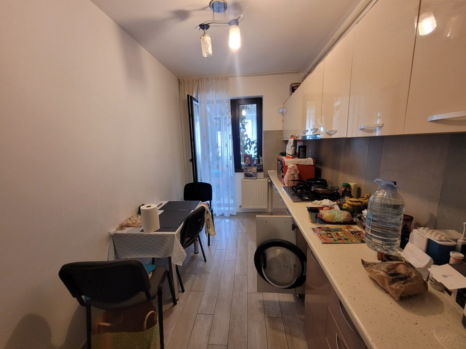 Apartament 2 camere  mobilat si utilat la et. 3/6 + loc de parcare  (TVA inclus)