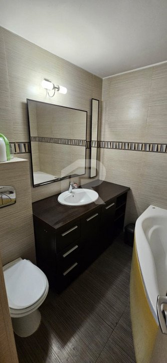 Apartament 3 camere O.Goga