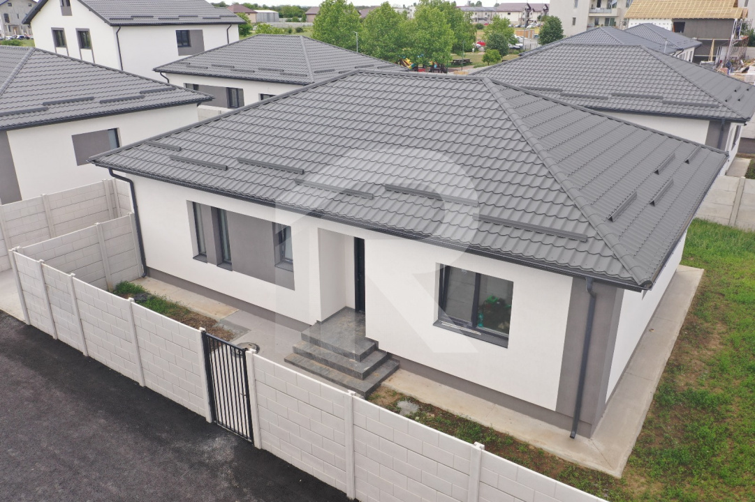 Casa individuala, 4 camere+ parcare, curte proprie 380 mp Bragadiru