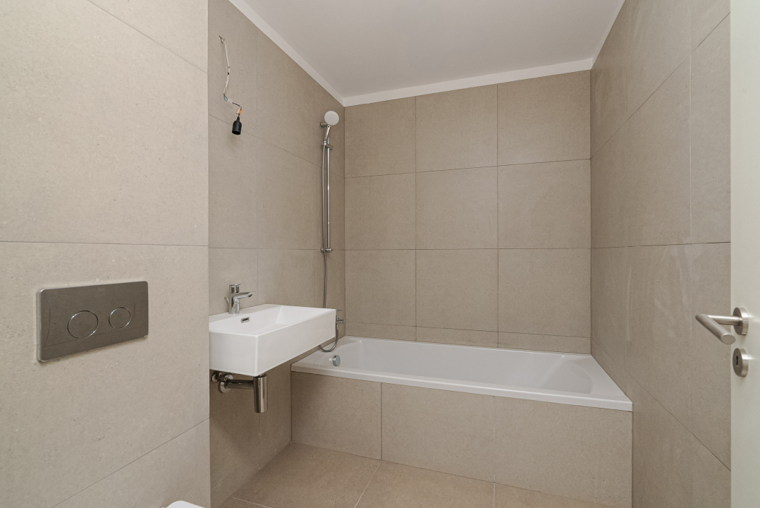 Inchiriere- apartament 2 camere in cel mai buna locatie din nord-est.
