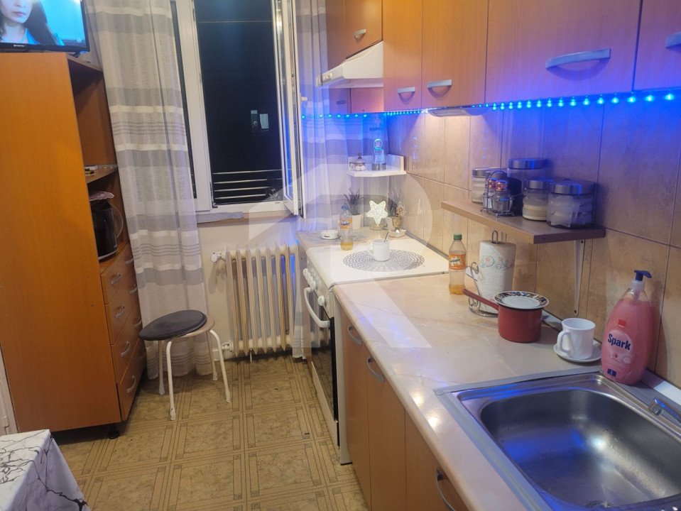 Apartament 3 camere 65 mp Auchan Titan, et. 4/4, loc de parcare inclus