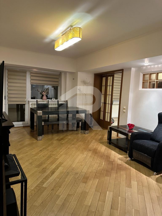 Apartament 3 camere Piata Alba Iulia