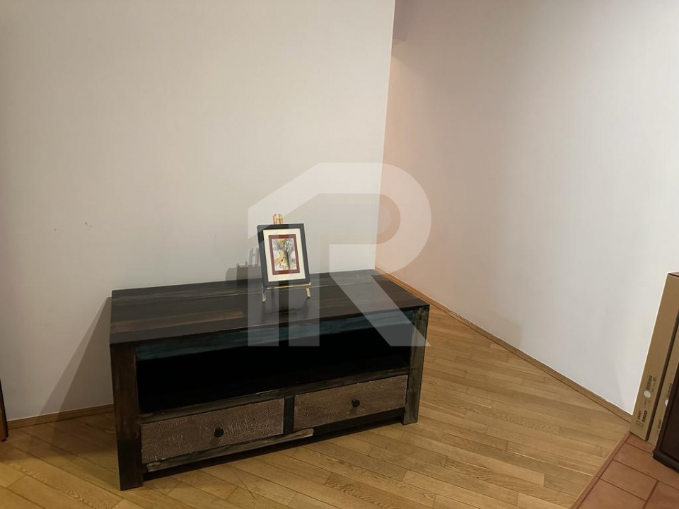 Apartament 3 camere Piata Alba Iulia