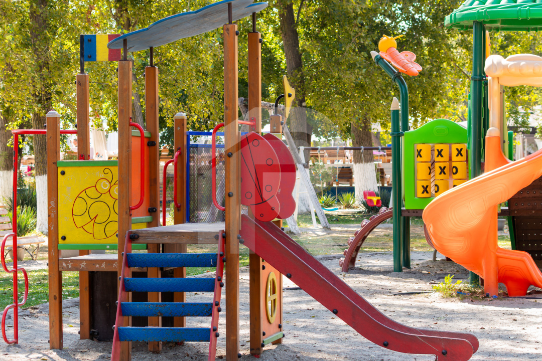 MAMAIA – COMPLEX HOTELIER 300 CAMERE - MERCUR - MINERVA, 18.000 MPC!