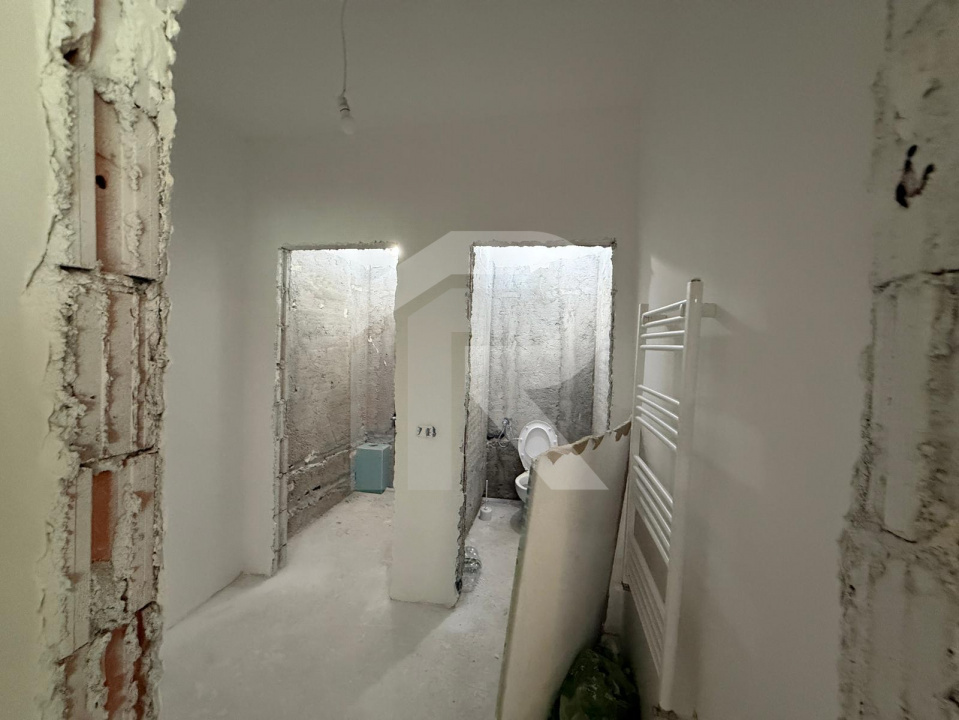 Spatiu Comerceial , parter bloc nou construit , zona Nerva Traian