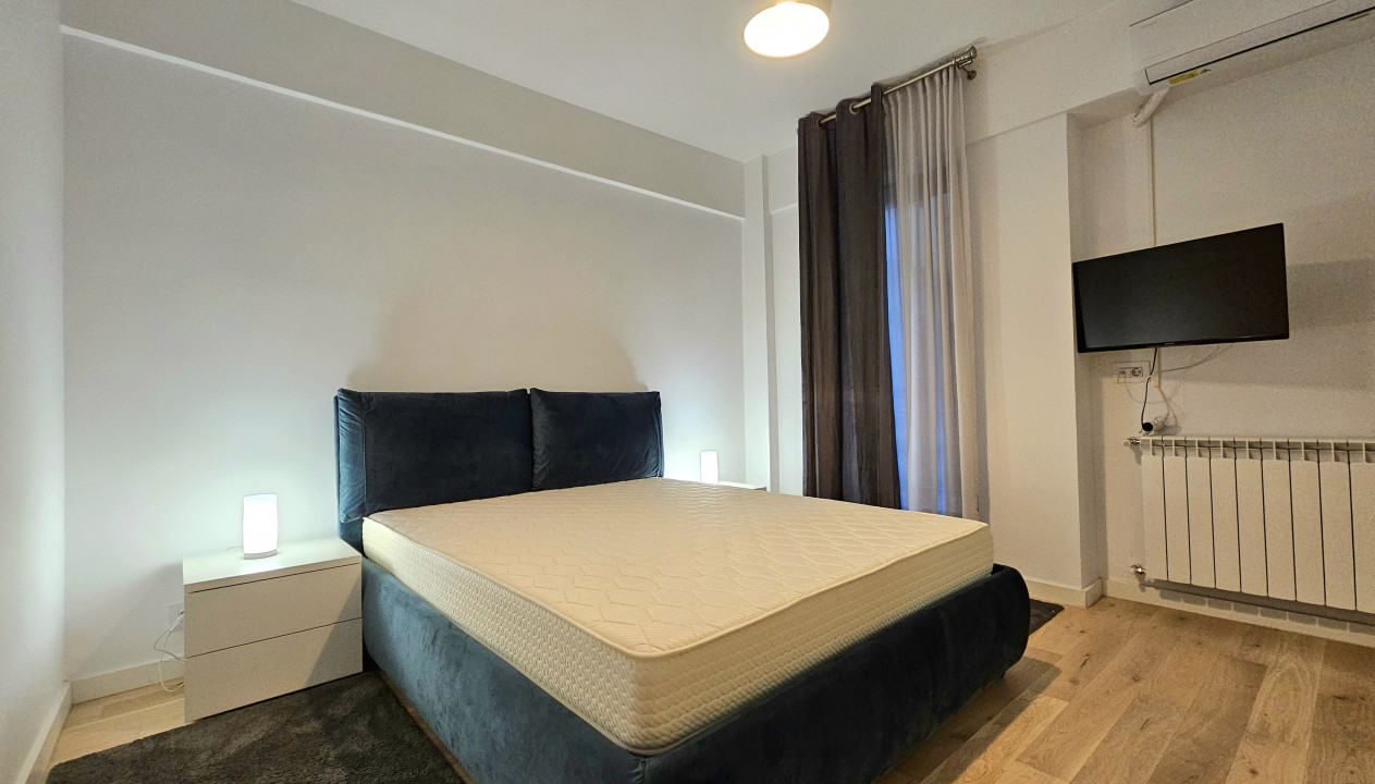 Apartament  - terasa 200 mp-complet cu vedere libera si parcare