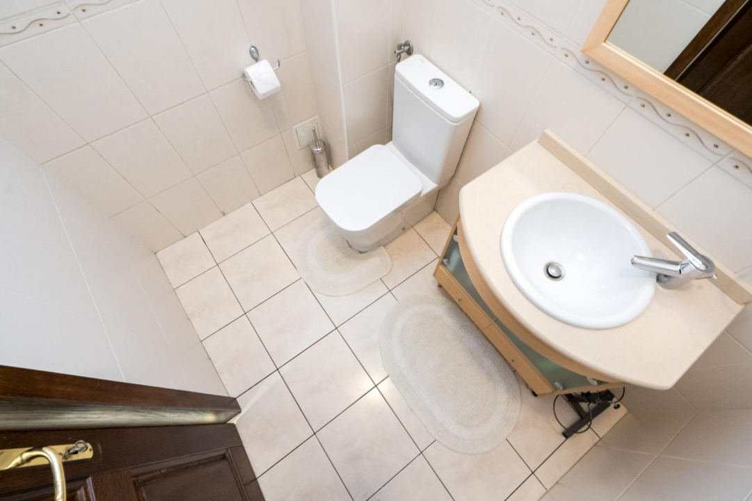 ARMENEASCA, PARTER IN BLOC ART DECO, 6 CAMERE 190 MP!