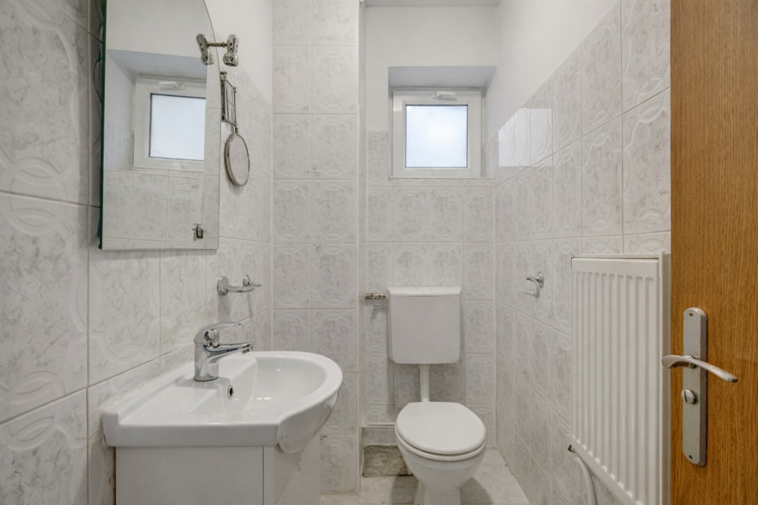 VIILOR - ECHINOCTIULUI, CASA 211 MP UTILI, LOT 460 MP!