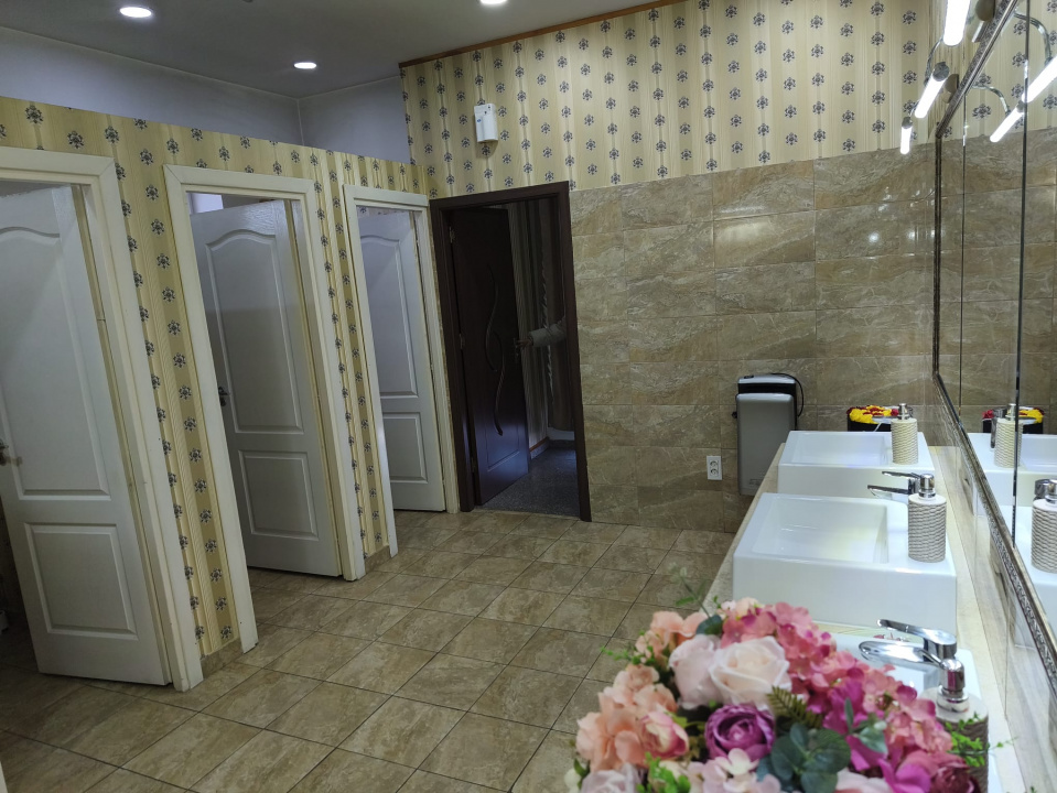 Spațiu evenimente tip ballroom, 440 mp + 1000 mp parcare privata