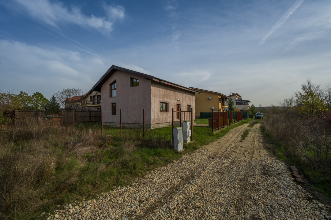 DOMNESTI - TEGHES, CASA 130 MP, LOT 540!
