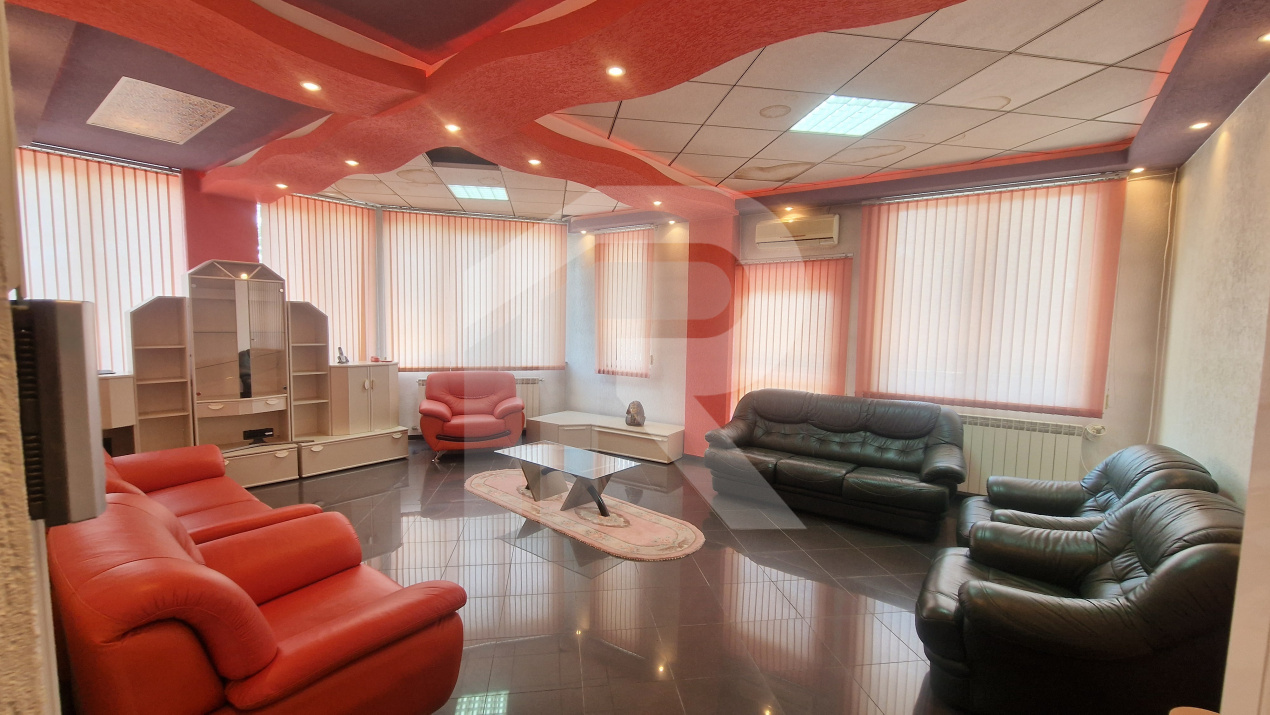 Vila individuala , B-dul Pieptanari, acceptam si cazre muncitori !