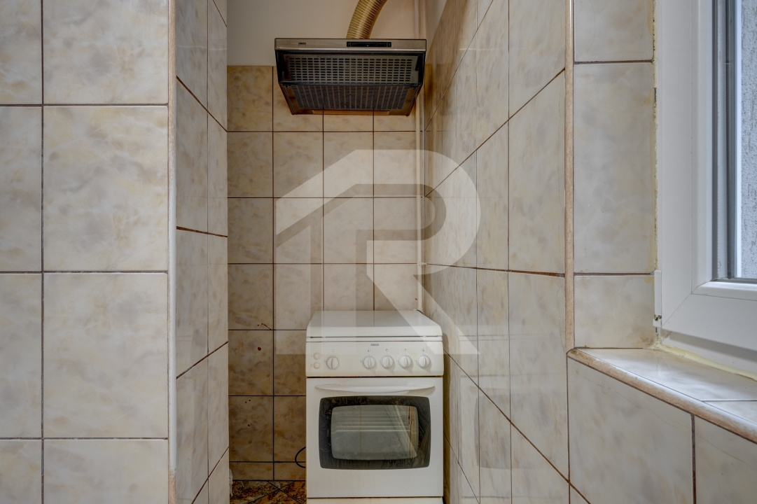 BERCENI – PIAȚA REȘIȚA – 3 CAMERE, 73 MP TOTAL, CENTRALA PROPRIE, LOC PARCARE!