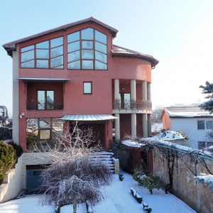 Vila premium, oportunitate rara in zona Eroii Revolutiei, Bulevardul Pieptanari