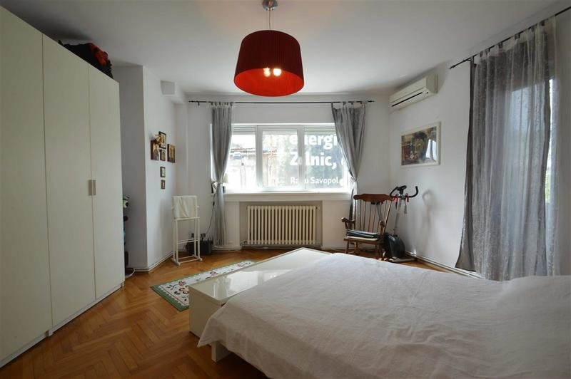 Povestea unui apartament rar, pe Jules Michelet - Piata Romana