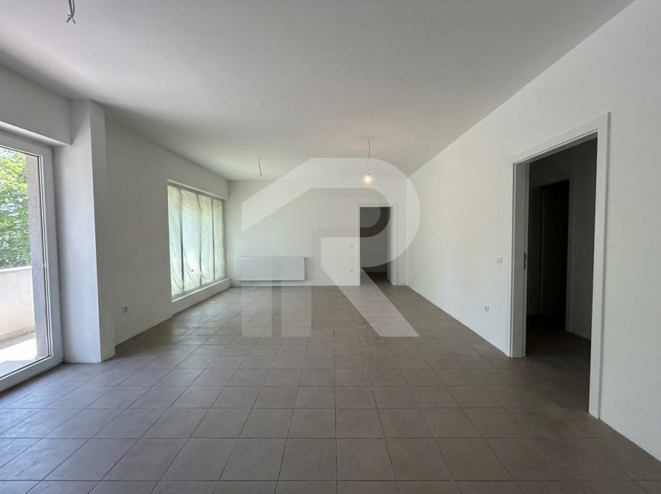 Spatiu Comerceial , parter bloc nou construit , zona Nerva Traian