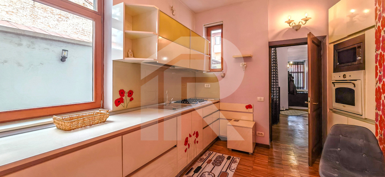 Spațiu profesional cu caracter într-o vilă individuală