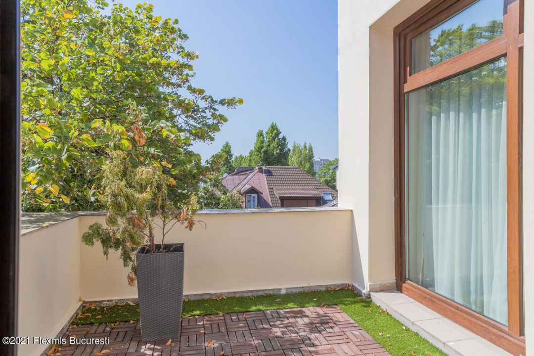 BARBU VACARESCU - STEFAN CEL MARE, IMOBIL REPREZENTATIV 640 MP!