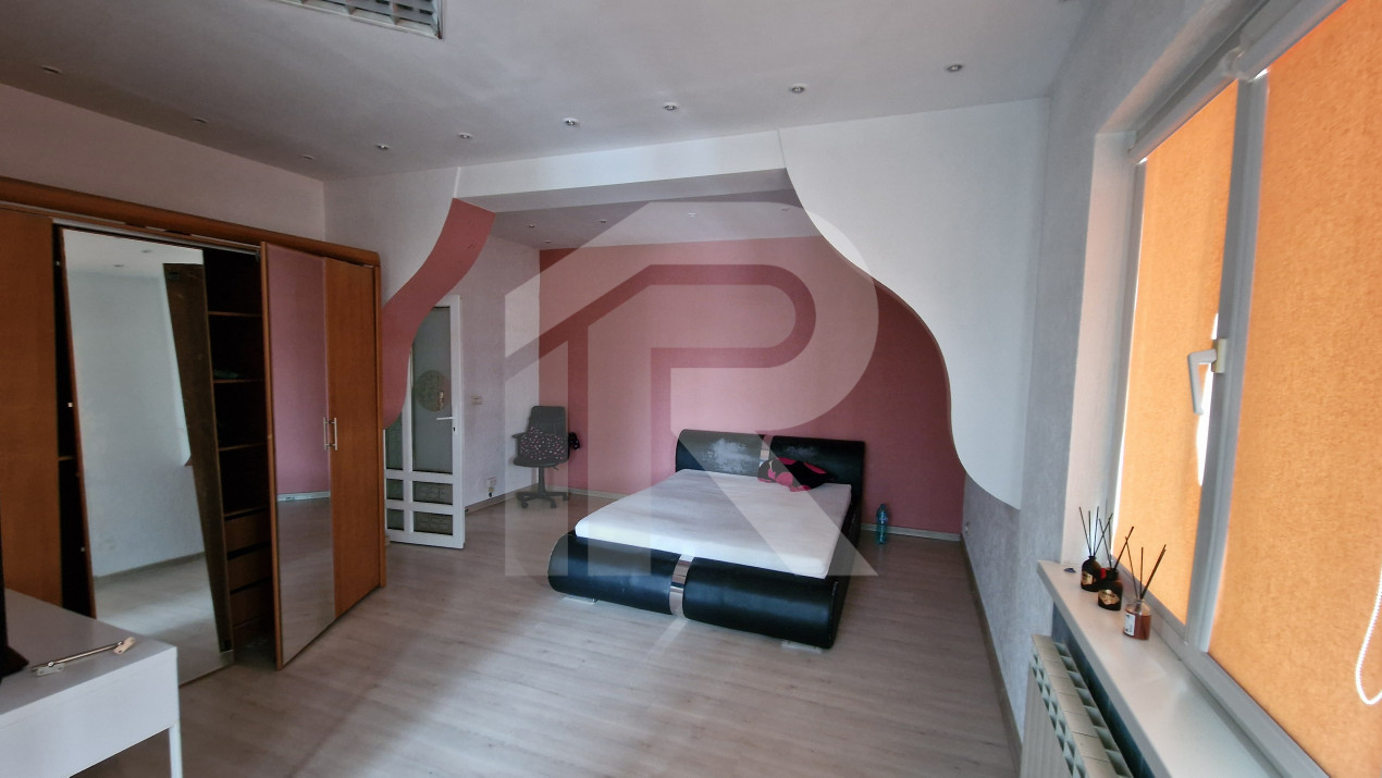 Vila , 300mp utili, ideala afterschool, cazare muncitori straini etc!