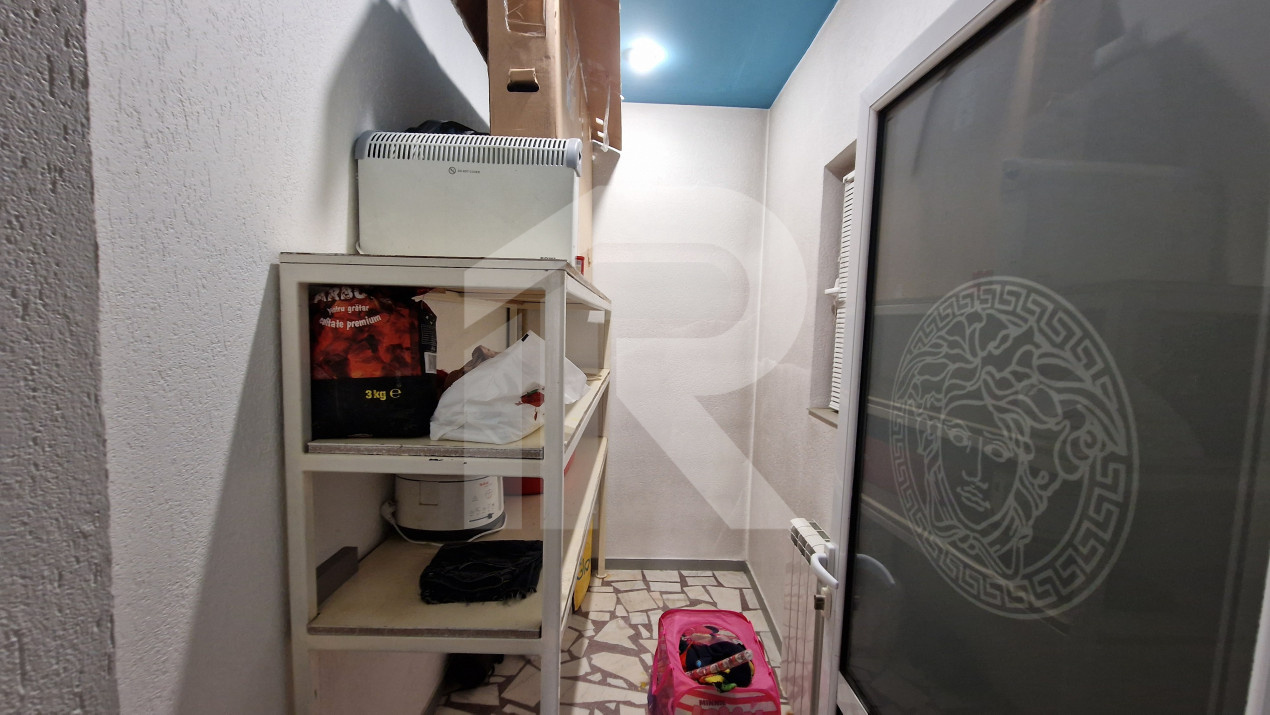 Vila , 300mp utili, ideala afterschool, cazare muncitori straini etc!