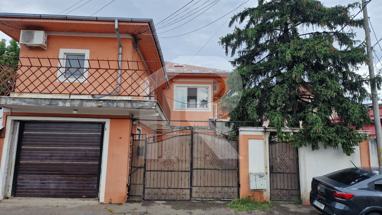 Vila , 300mp utili, ideala afterschool, cazare muncitori straini etc!