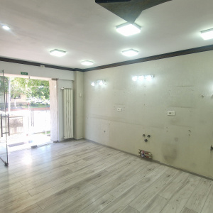 Spațiu comercial , Șoseaua Sălaj, locație cu vad, fost salon Tattoo !