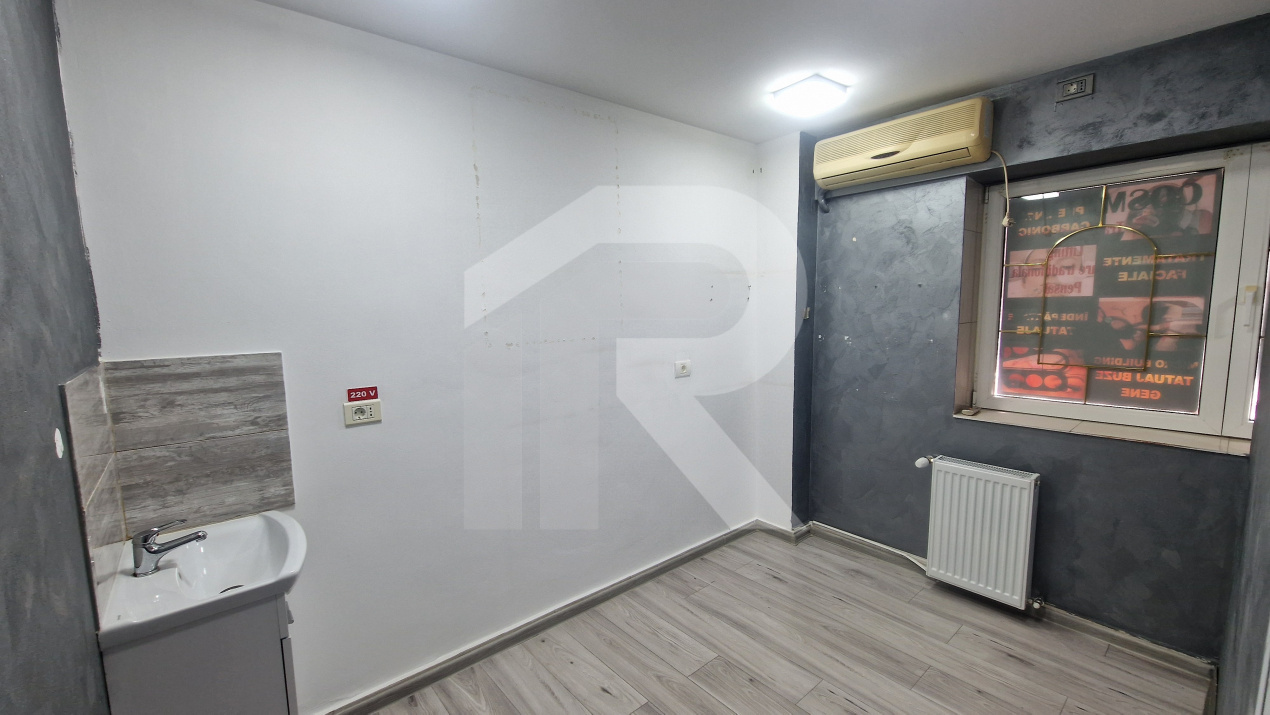 Spațiu comercial , Șoseaua Sălaj, locație cu vad, fost salon Tattoo !