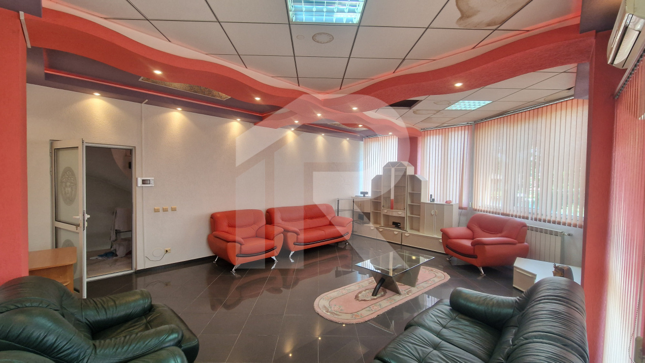 Vila individuala , B-dul Pieptanari !